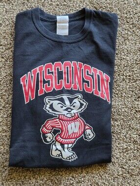WI Badger Gildan Black T-Shirt with Red Nail Accent